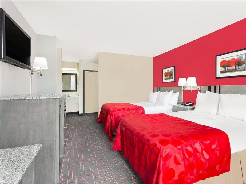 Clarion Pointe - Greensboro Coliseum Area Luaran gambar