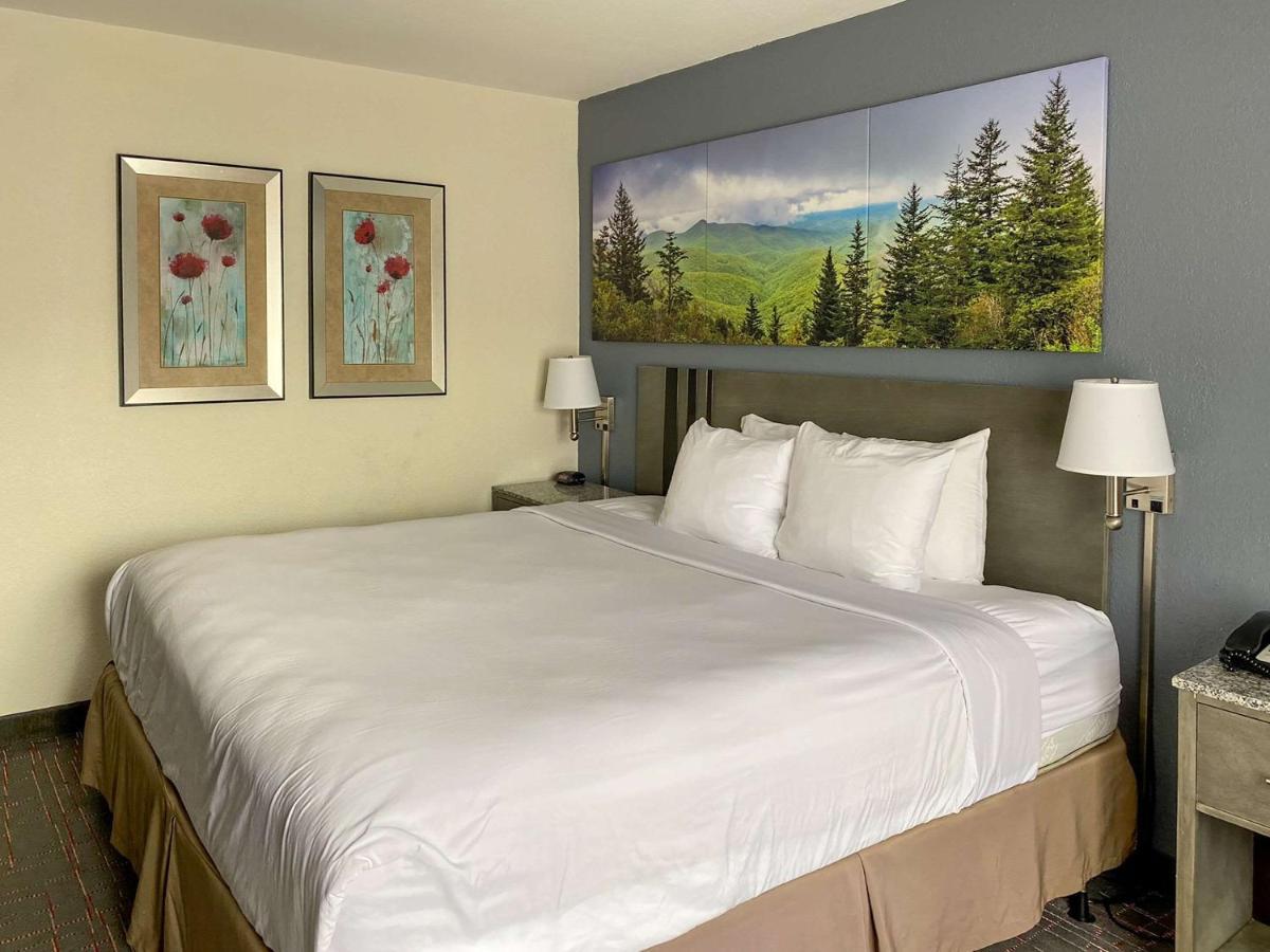 Clarion Pointe - Greensboro Coliseum Area Luaran gambar