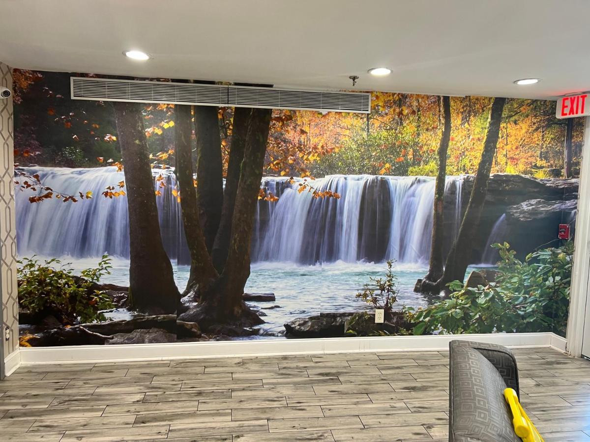 Clarion Pointe - Greensboro Coliseum Area Luaran gambar