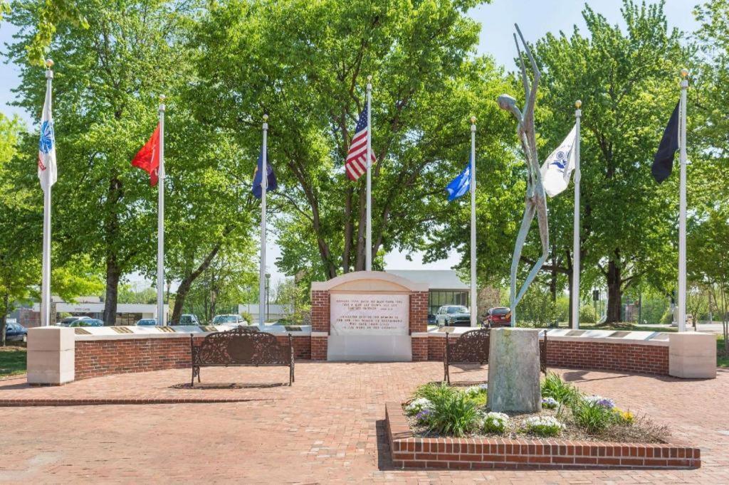 Clarion Pointe - Greensboro Coliseum Area Luaran gambar